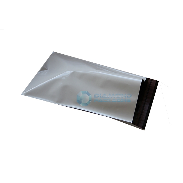 20x White Mailing Bags 7x9" - 170x230mm +Lip